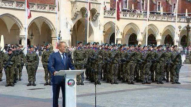 Tusk schließt Grenze: Eskalation mit Minsk