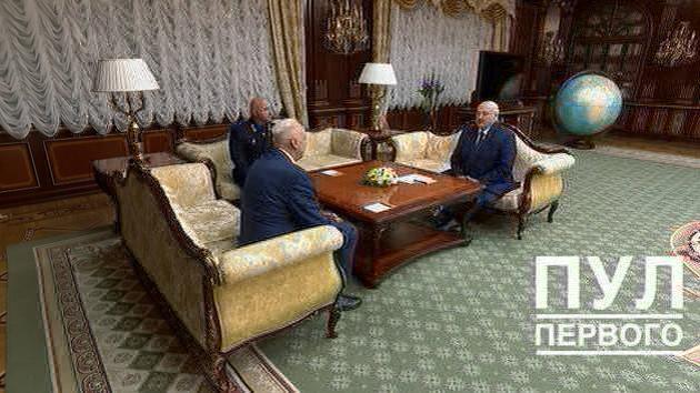 Lukashenko saluta la visita
