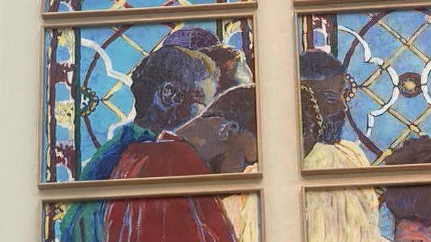 Paris officials to replace Notre-Dame stained glass