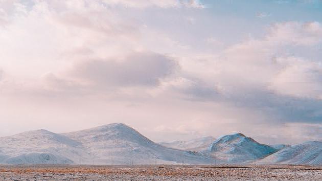 Neige dans le désert d'Arabie Saoudite