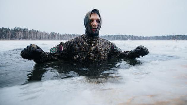 Łotwa: wojsko w ekstremalnych warunkach