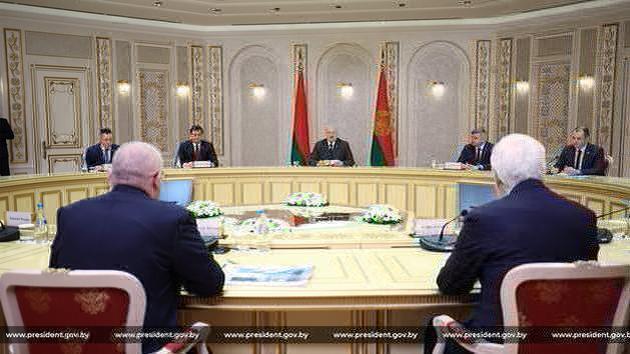 Lukashenko: Belarus and Russia in the same boat