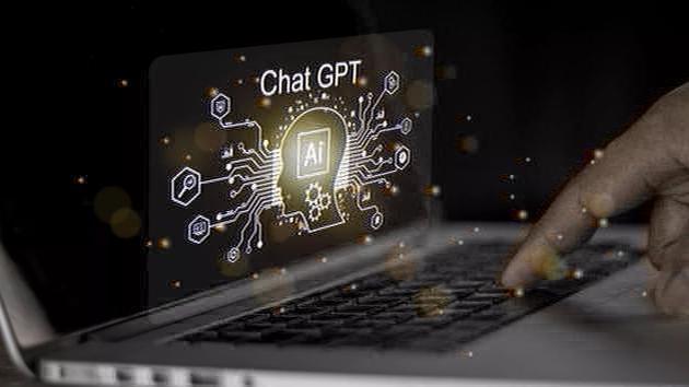 Musk met en garde contre les dangers de ChatGPT