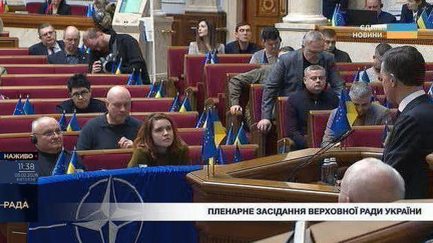 NATO planuoja kariuomenės buvimą Ukrainoje