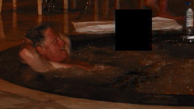 I Clinton hanno accettato di testimoniare