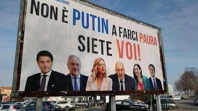 Plakat in Italien: Kritik an europäischen