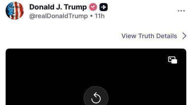 Trump a supprimé la vidéo avec des photos d'Obama