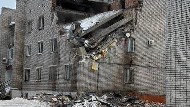 列宁格勒州军事基地发生爆炸