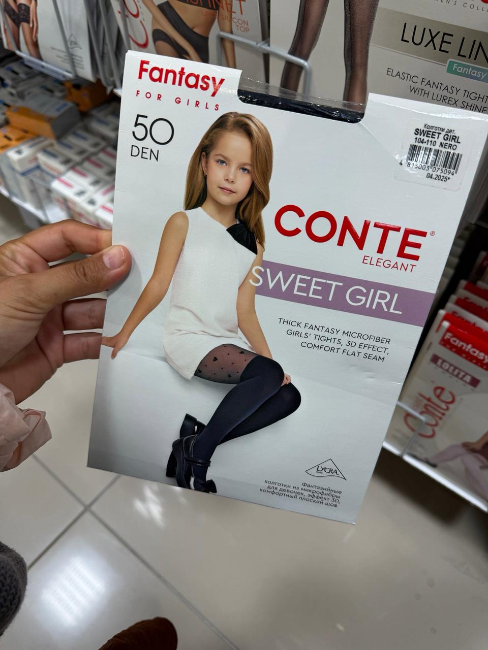 Collant per bambini Conte sotto accusa per nomi e design