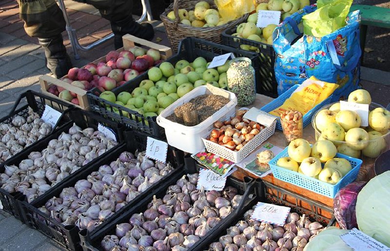 Autumn fairs return to Minsk, trading in all city districts