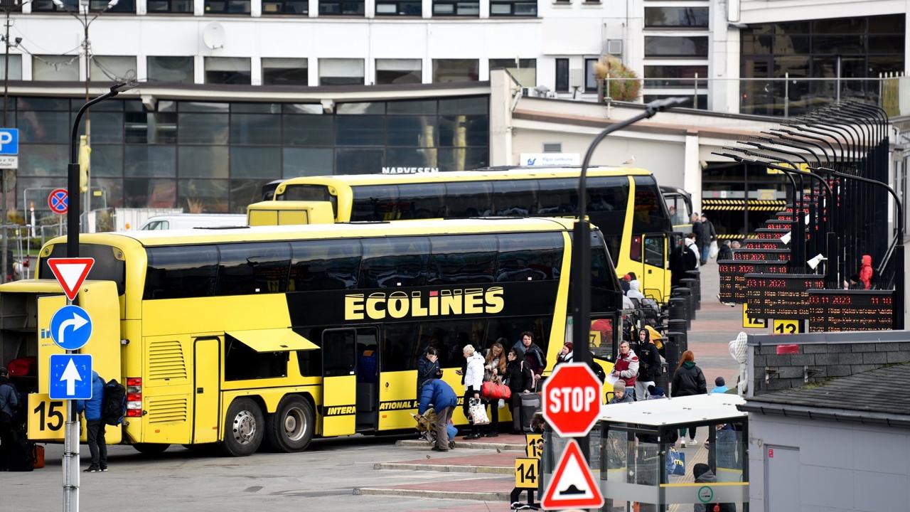 Latvia plans full ban on bus traffic with Belarus and Russia from 2027