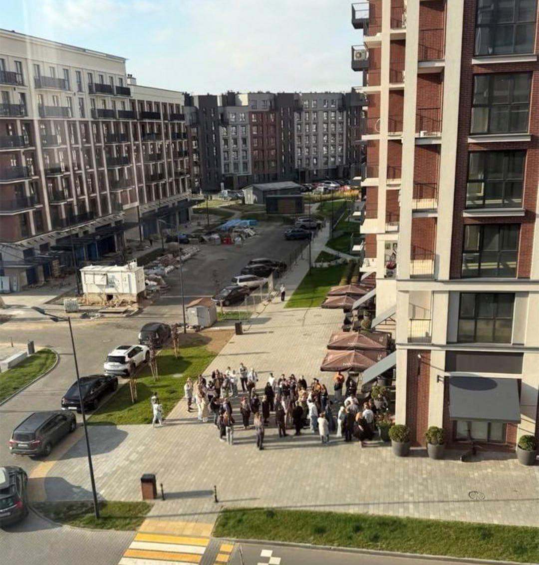 Queue for apartments returns to 'Severny Bereg' in Minsk