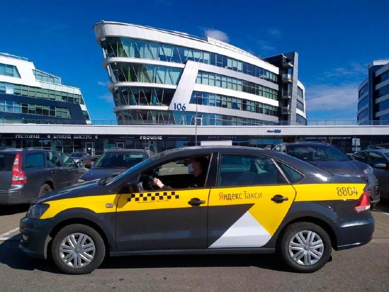 Tax authorities find violations among thousands of taxi operators in Belarus