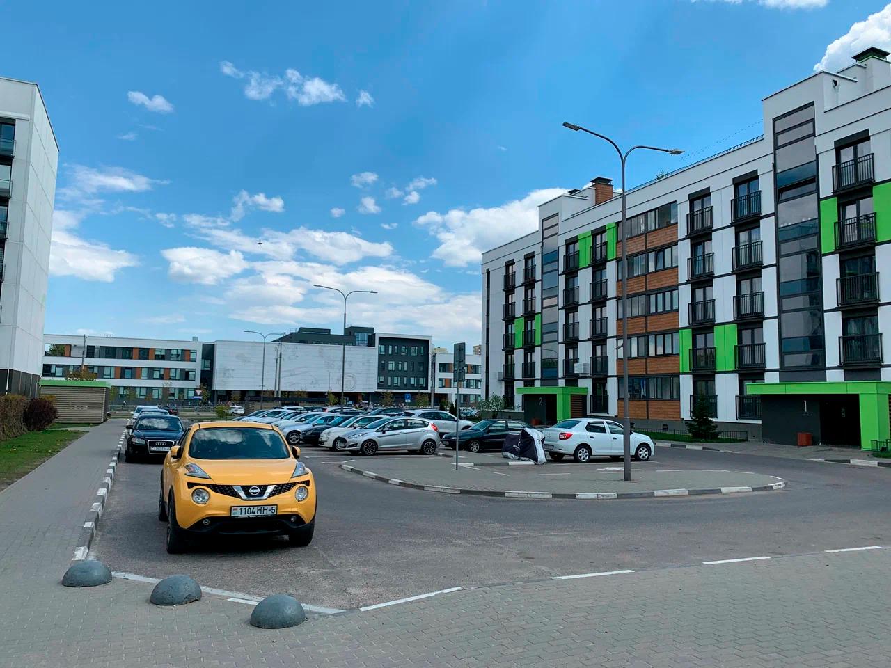 Parking shortage in Kopyshe and Priluki, Minsk district
