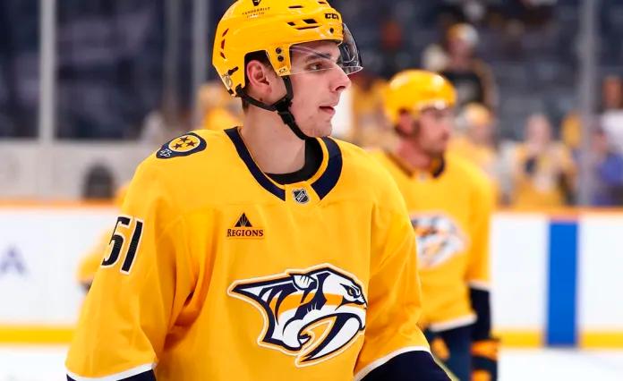 Vitali Pinchuk starts season in AHL, not in Nashville's opening lineup