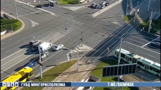 Bus and tram collide at Maxim Bogdanovich and Mashерova Avenue intersection in Minsk