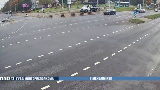 Turn from second lane leads to motorcycle crash on Yakuba Kolasa Street