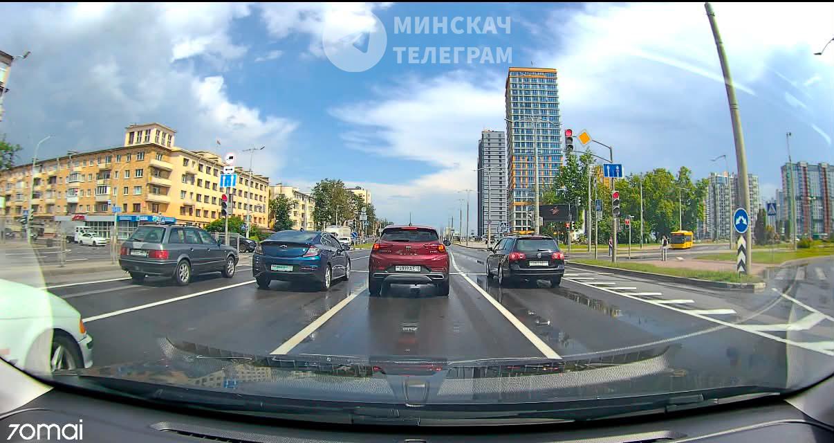 Minsk: Left Turn Removed at Aerodromnaya and Chkalova Intersection
