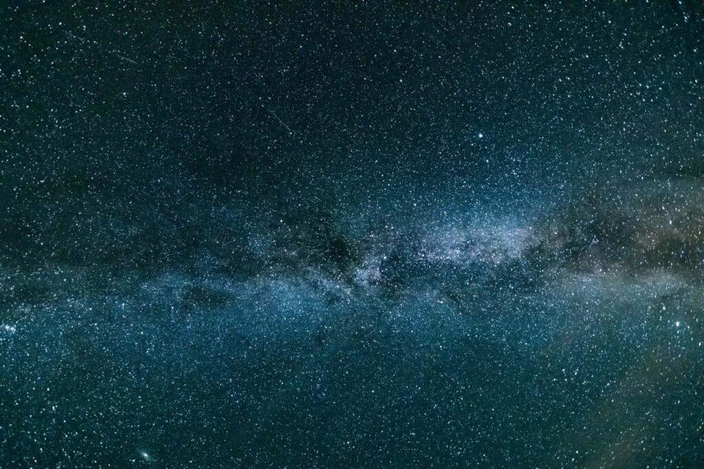Belarusians to witness peak of Draconid meteor shower overnight from Oct 8 to 9