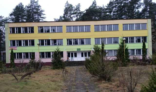 Abandoned children's camp in Vileyka district put up for sale for $945 thousand