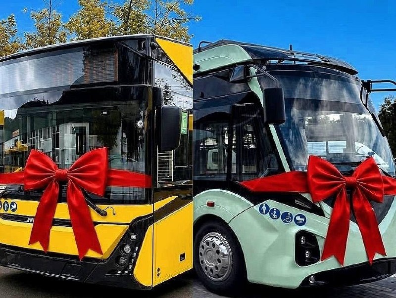 Minsktrans receives 33 new articulated trolleybuses and 35 buses