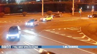 Car overturned at the intersection of Vsevolzhskaya and Kalinovskogo in Minsk