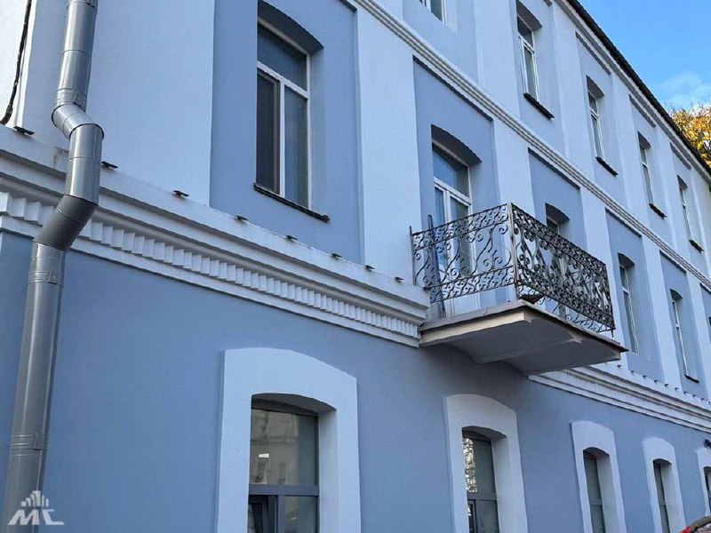Riqualificato l'aspetto storico di un edificio in via Volodarskogo