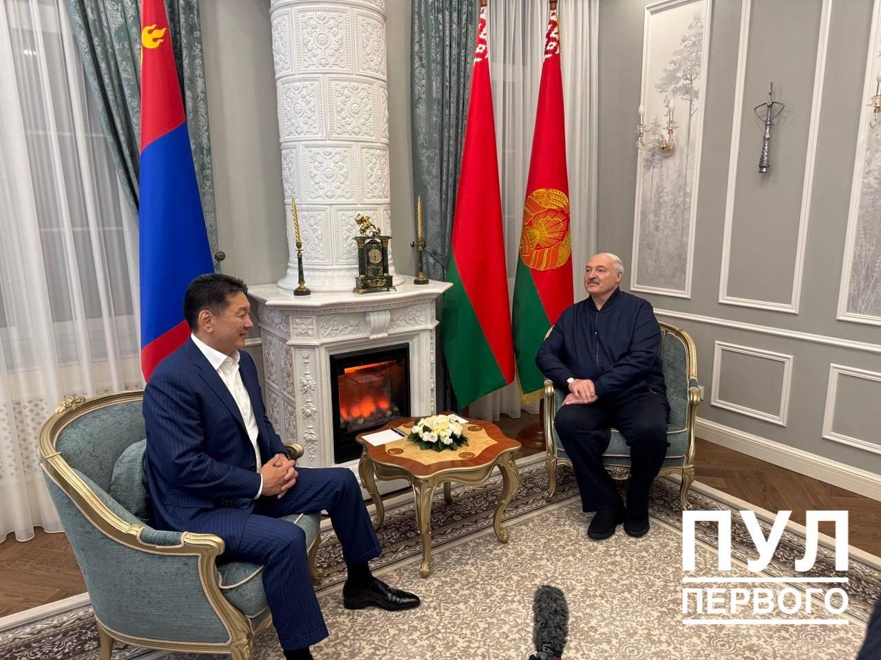 Le président de Mongolie appelle Minsk « un paradis sur terre »