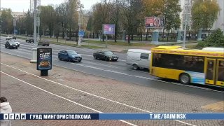 Accident entre une Audi et une Kia avenue de l'Indépendance