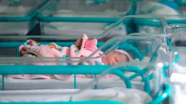 37 neonati a Minsk nel Giorno dell'Indipendenza