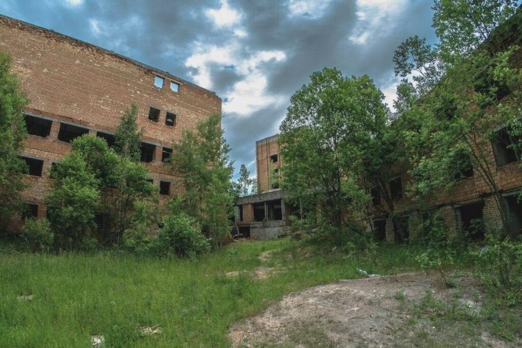 Undeveloped sanatorium near Minsk put up for sale after decades of abandonment