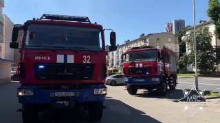 Basement of five-story building catches fire on Kazintsa Street