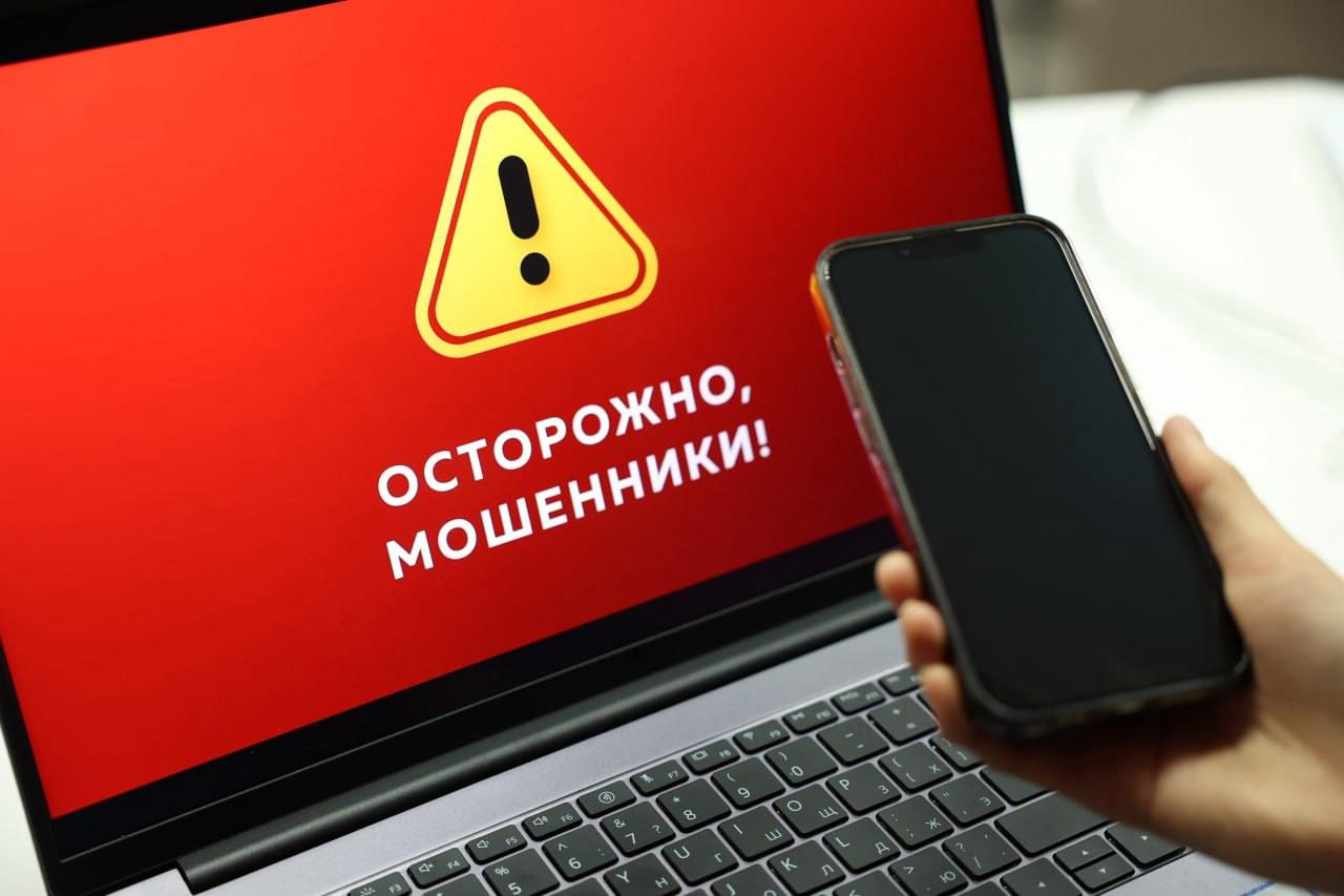 Sukčiai sugalvojo naują būdą – prašo telefono „minutei paskambinti“