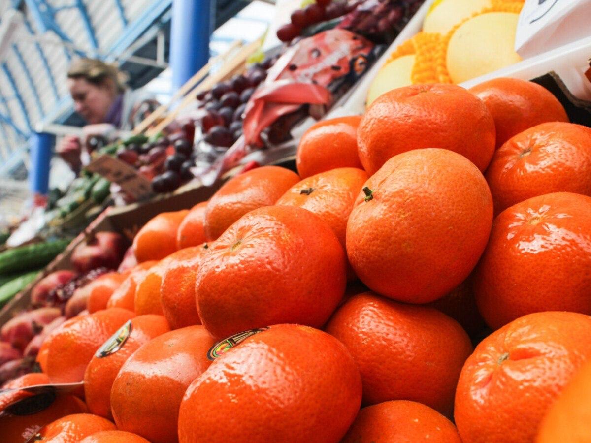 Over 30,000 rubles in fines: Tangerines with 424% markup found at Valeryanovo market