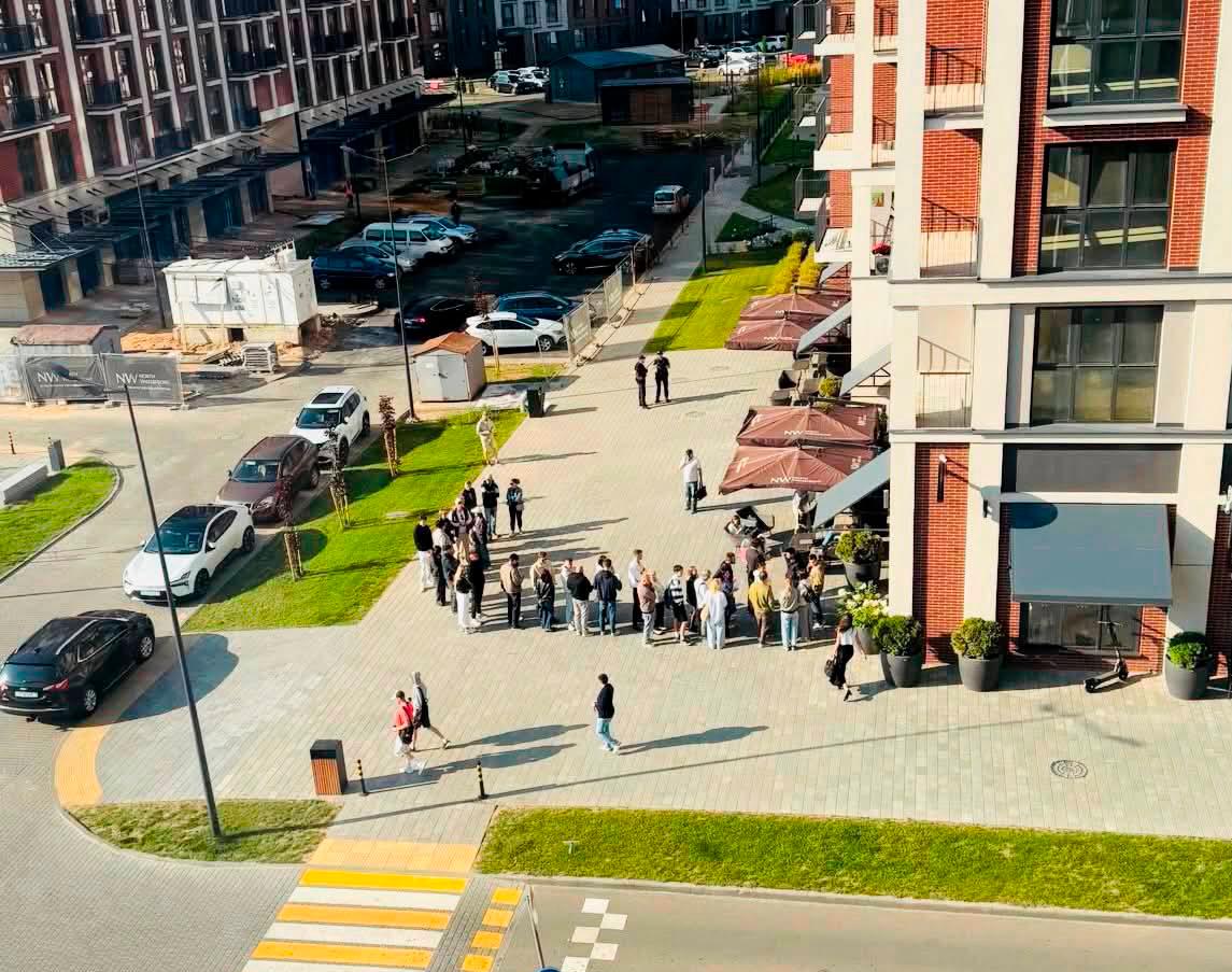 La police surveillait la vente d'appartements à « Bereg Severny »
