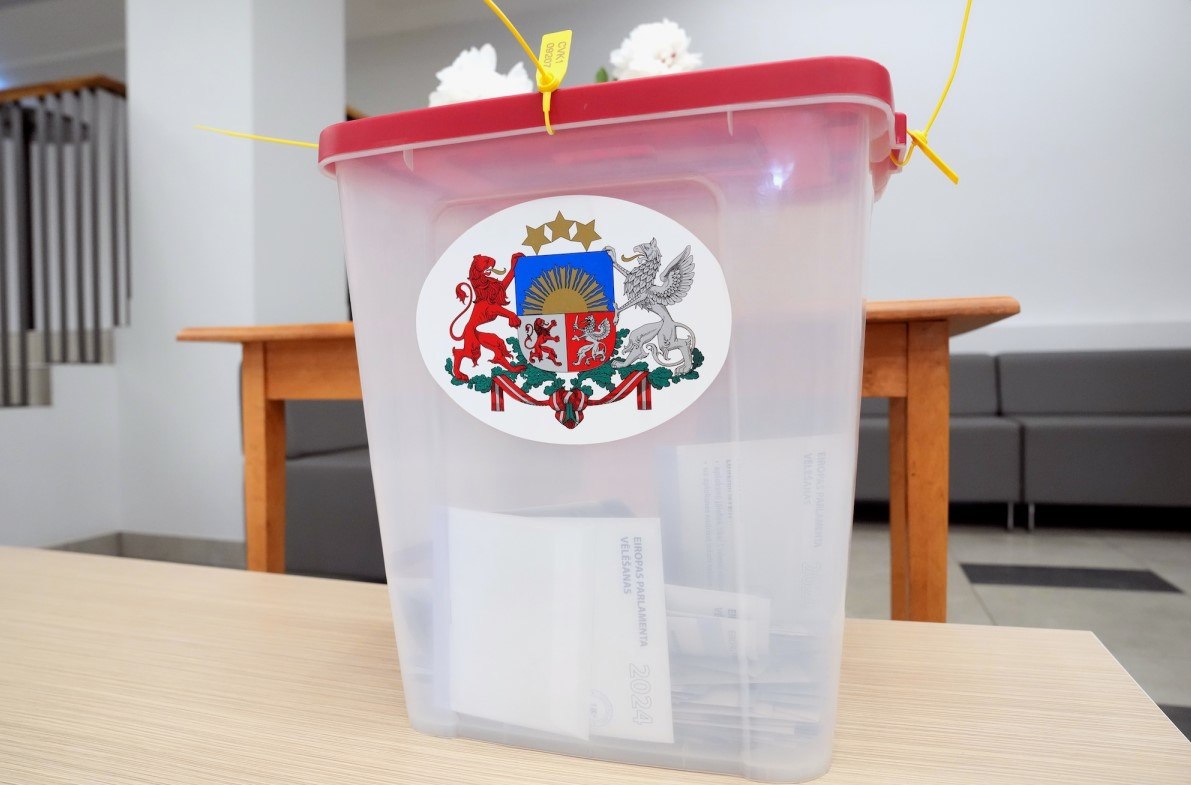 In Latvia, over half of citizens couldn't care less about parliamentary elections