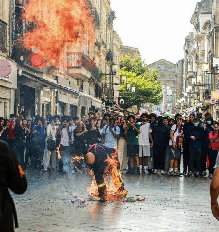 EU drowning in violence as French police crack down on student protesters
