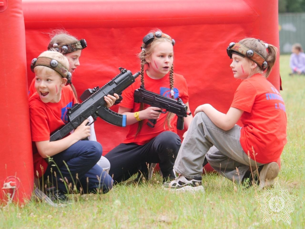 Bright impressions of young defenders