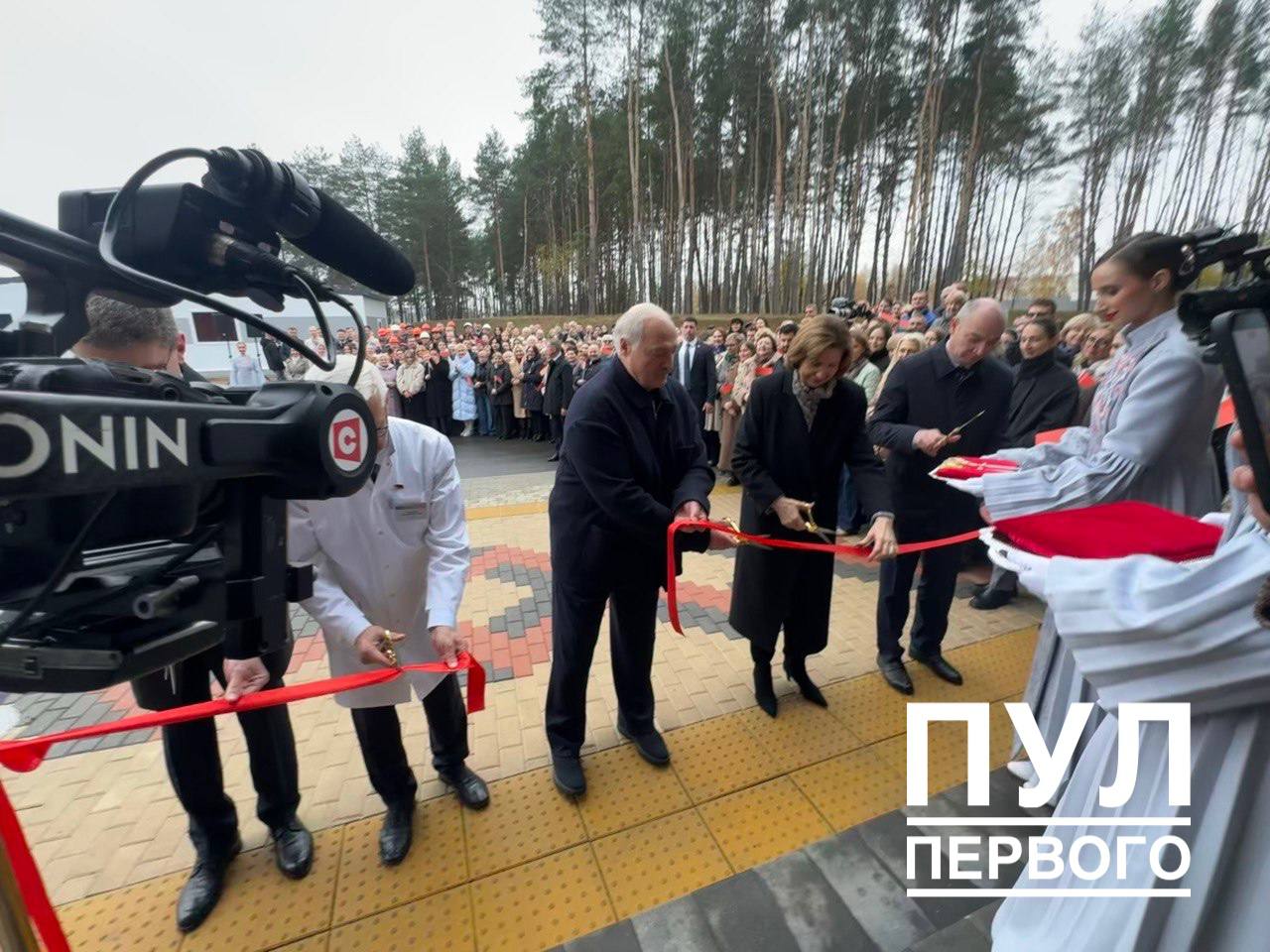 Lukashenko: Bielorrusia sobrevivió gracias a su propio camino