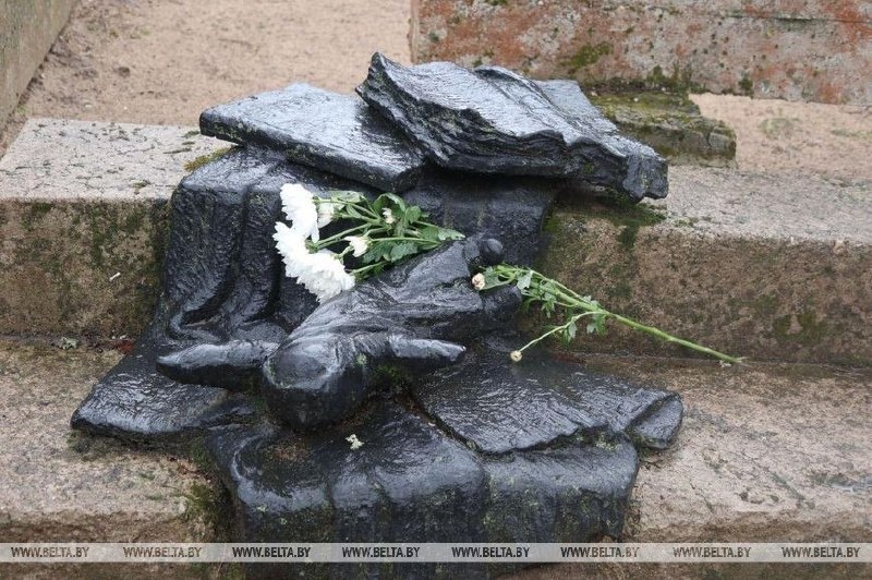On June 19, 1944, Nazi occupiers burned the village of Dalva