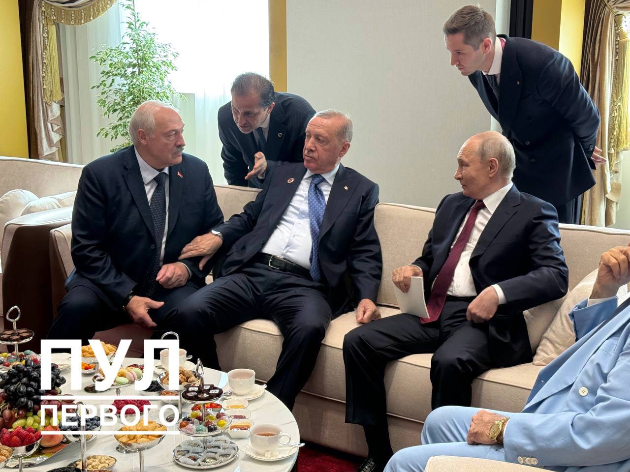 Lukašenka, Putini ja Erdogani läbirääkimised tippkohtumise ääres