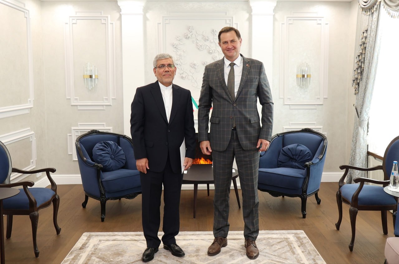 Belarusian Foreign Minister Meets Iranian Ambassador
