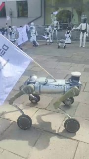 30 robots protested at the Ministry of Digitalization in Warsaw