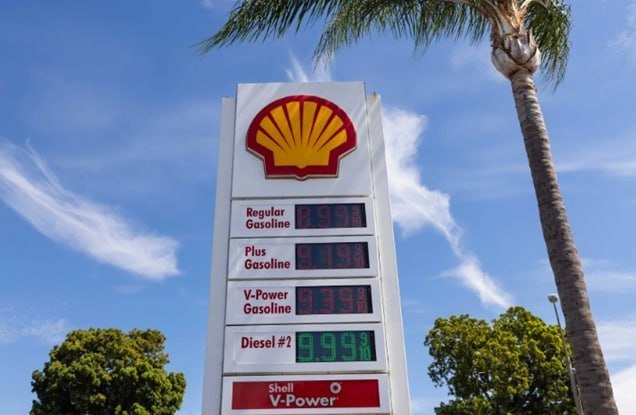 Diesel in the US hits average of $6 per gallon for the first time