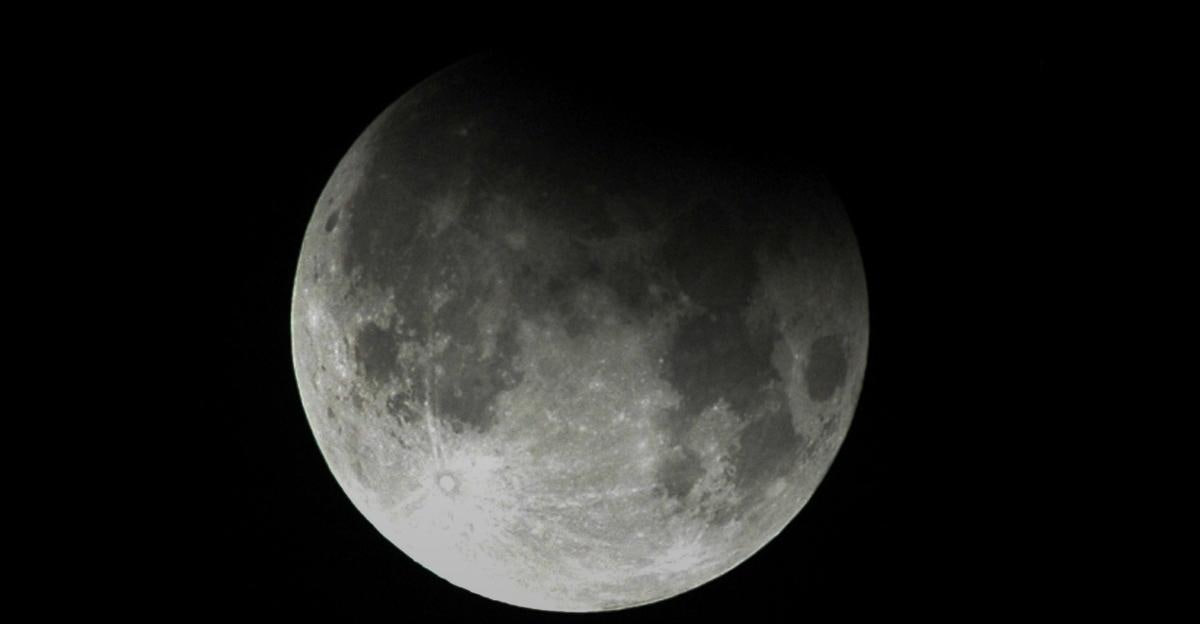 US Cannot Claim Ownership of the Moon, Says Lunar Embassy