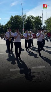 Historical reenactors' march took place in the streets of Brest