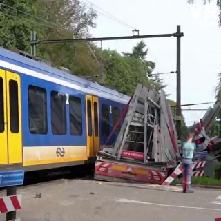 Train with 150 passengers collides with truck in Ermele, Netherlands