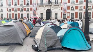 Tent camp set up in central Madrid to protest housing crisis