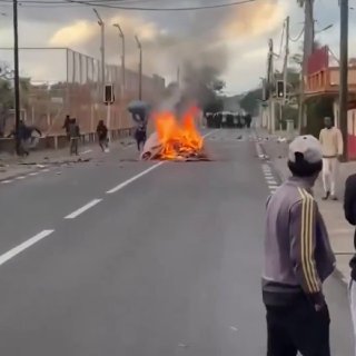 Mauritius authorities strengthen security amid mass unrest