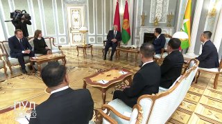 Baltarusija ruošiasi dideliam sutarčių paketui su Mianmaru